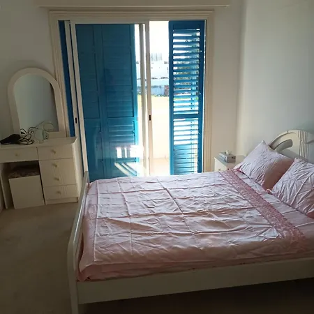 Sea Breeze 4 Bedroom Villa