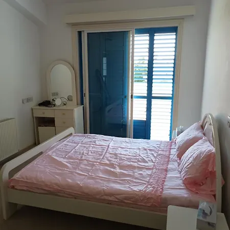 Sea Breeze 4 Bedroom *