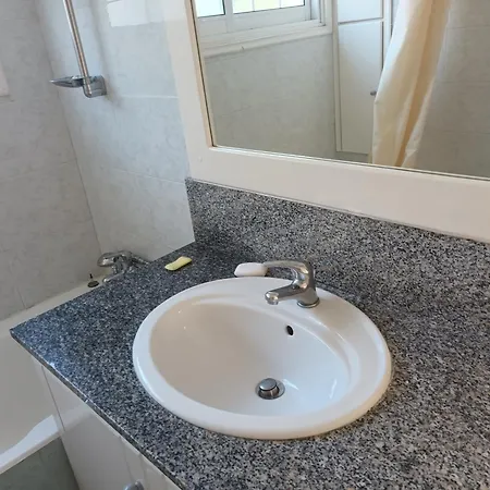 Villa Sea Breeze 4 Bedroom *