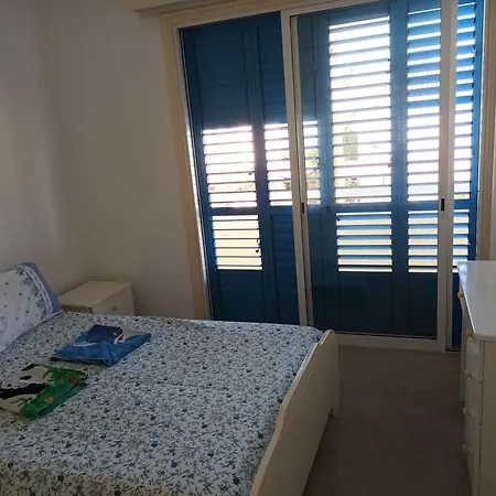 Sea Breeze 4 Bedroom Villa,shared Swimming Pool *