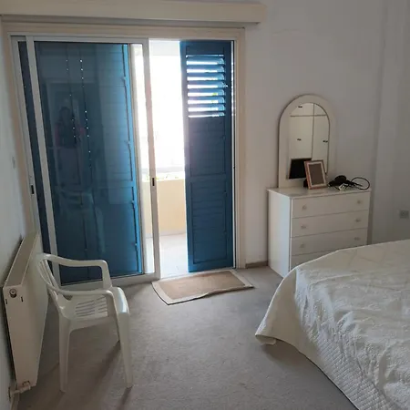 וילה Sea Breeze 4 Bedroom Villa,shared Swimming Pool לרנקה