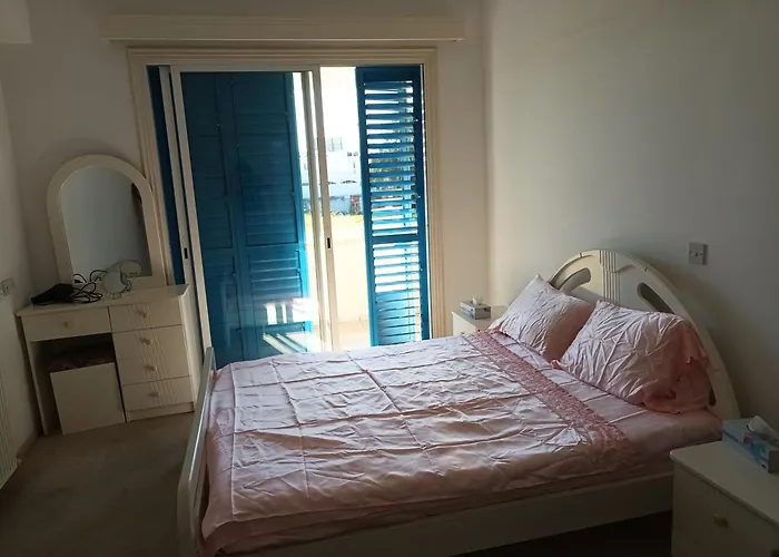 Villa Sea Breeze 4 Bedroom *