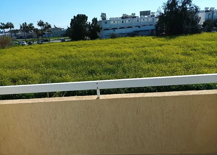 Villa Sea Breeze 4 Bedroom *