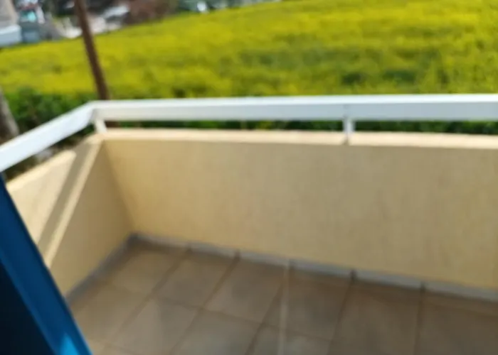 Villa Sea Breeze 4 Bedroom Larnaca