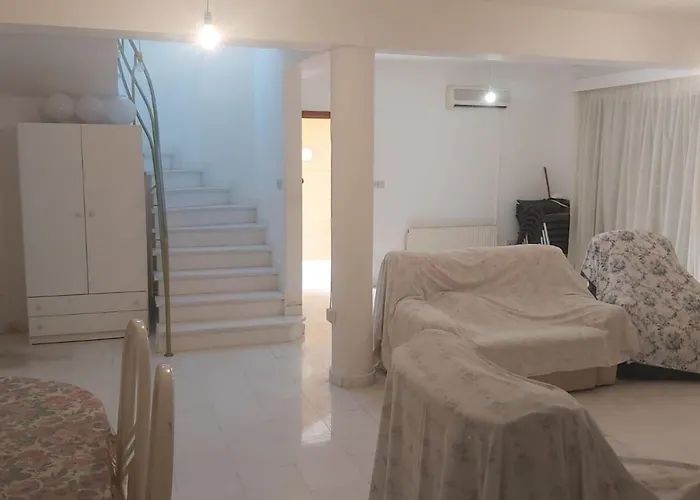 Villa Sea Breeze 4 Bedroom