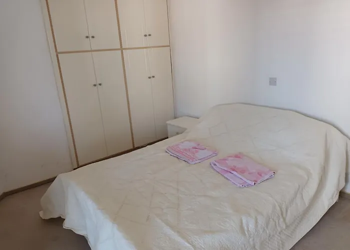 Sea Breeze 4 Bedroom *