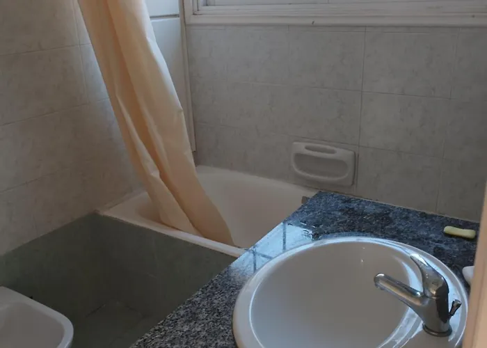 Sea Breeze 4 Bedroom Larnaca