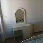 Sea Breeze 4 Bedroom * Larnaca