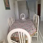 Sea Breeze 4 Bedroom Vilă Larnaca